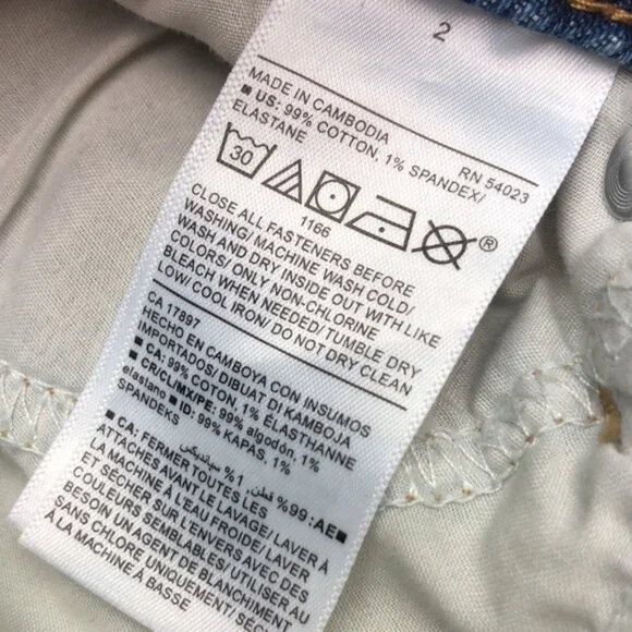 LIKE NEW DISTRESS OLD NAVY BUTTONFLY JEAN SKIRTS 2/26 😎 - Picture 8 of 11